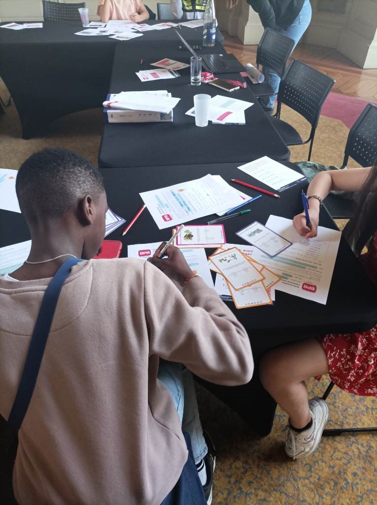 Les Conseillers municipaux Enfants au travail